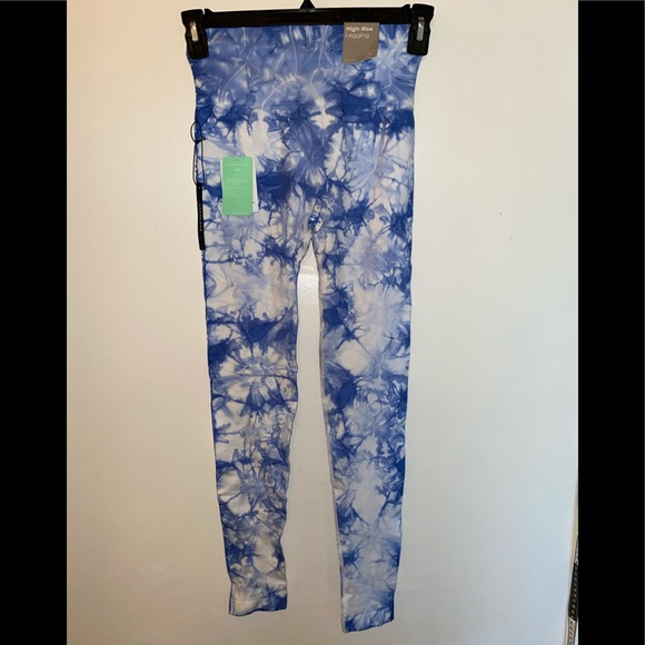 NWT Forever 21 Size: Small Tie Dye Marbled High Waist Buttery Soft Leggings - Picture 6 of 11